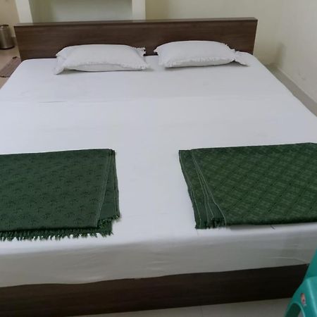 Bssk Comforts Inn Tiruchirappalli ภายนอก รูปภาพ